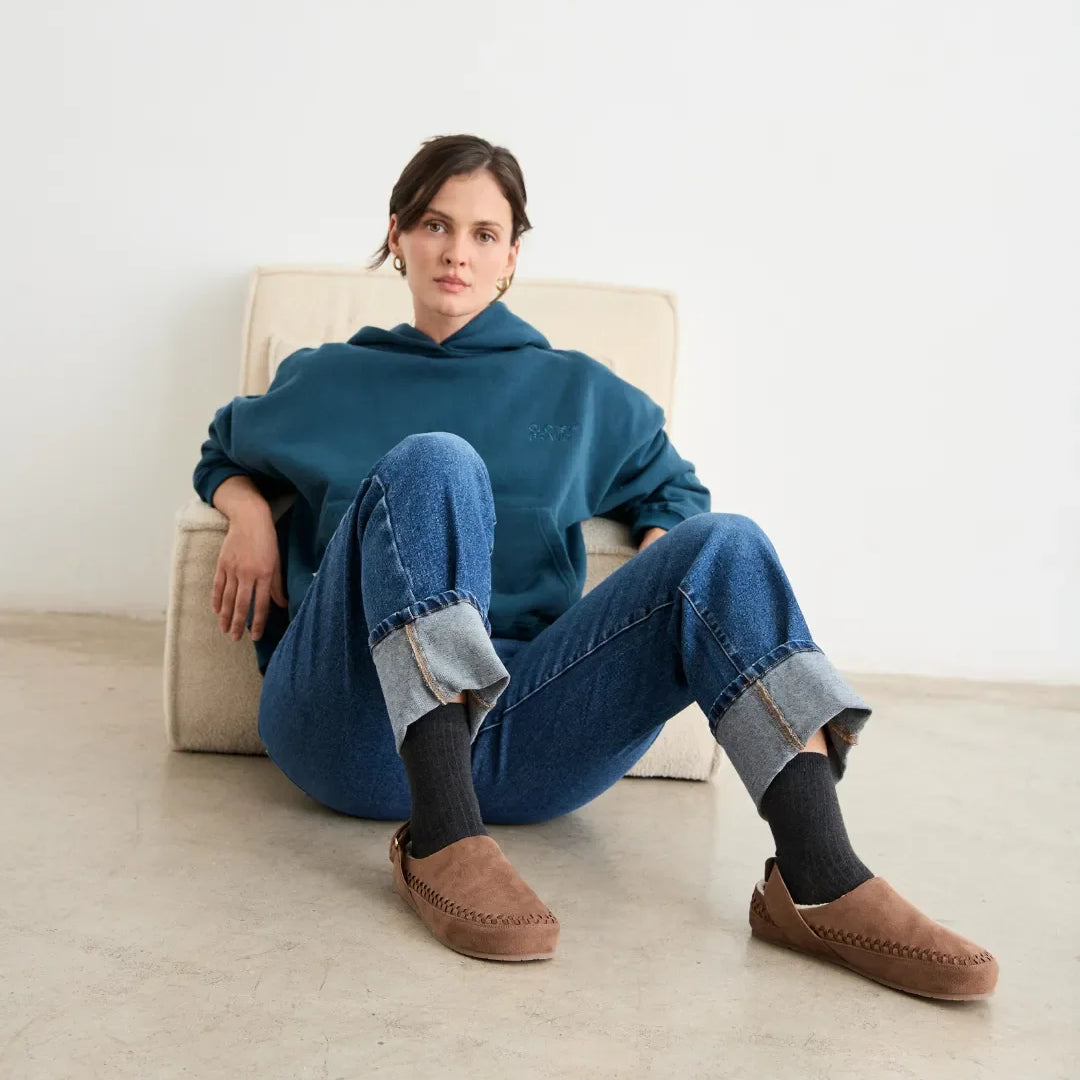Zuecos con Calcetines: 10 Outfits de Otoño-Inverno 2026