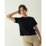 Camiseta Flor Negra